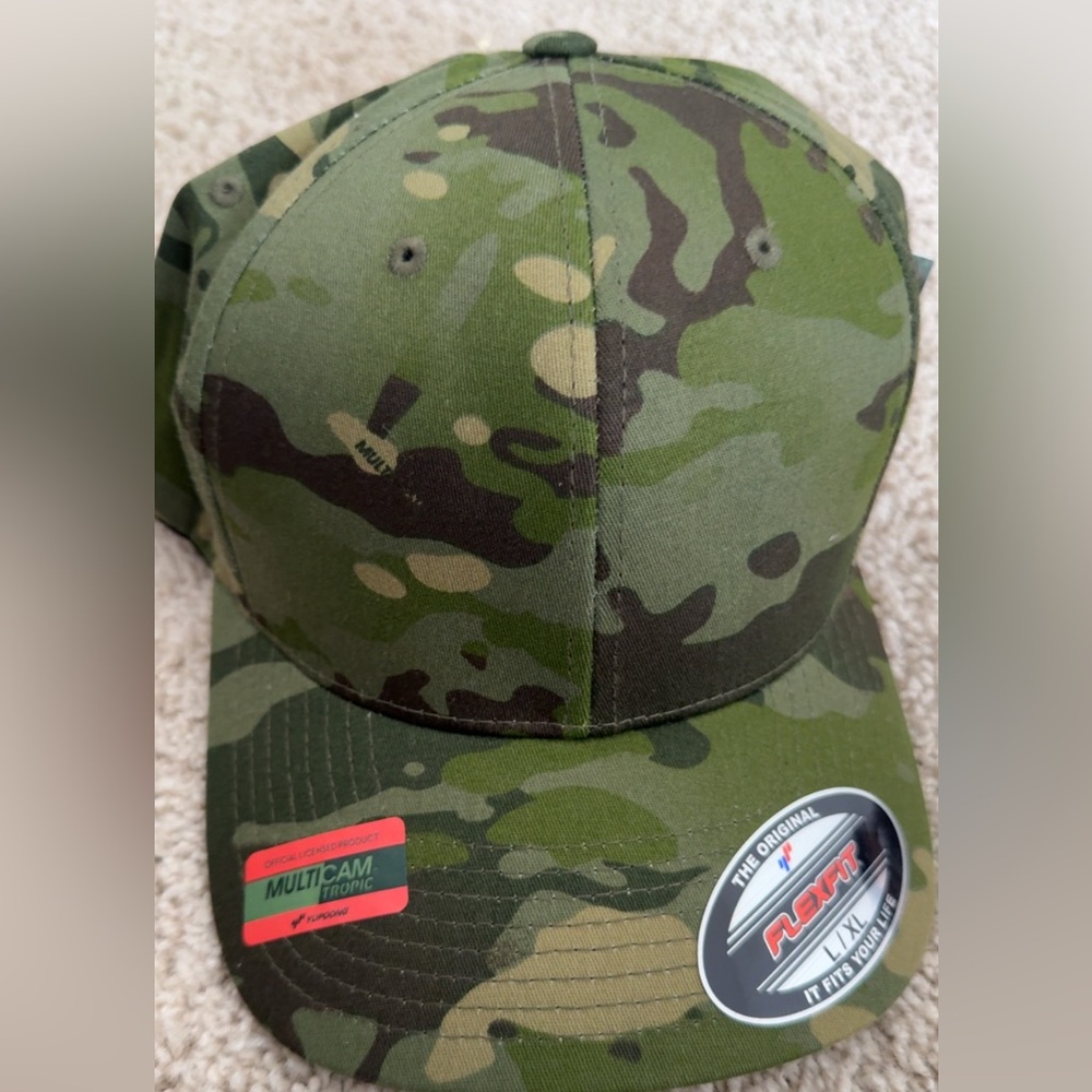 Black Flexfit Cap